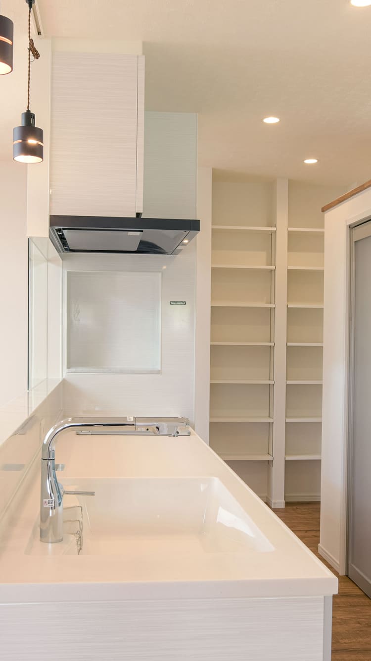 メインビジュアル6枚目