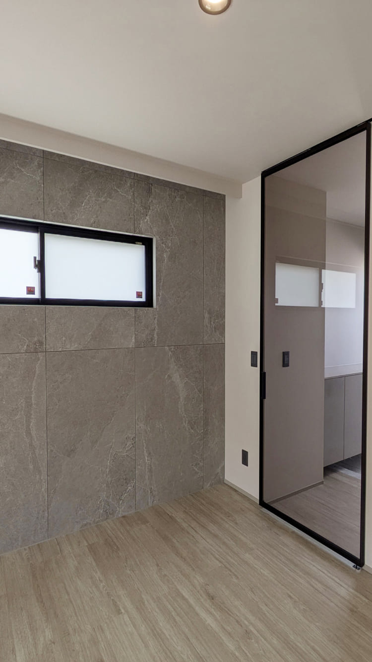 メインビジュアル8枚目